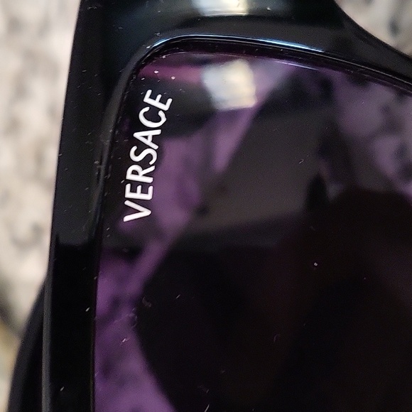 Versace Sunglasses - Picture 6 of 7